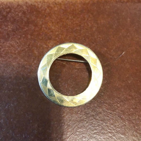 Pin - Picture 1 of 3